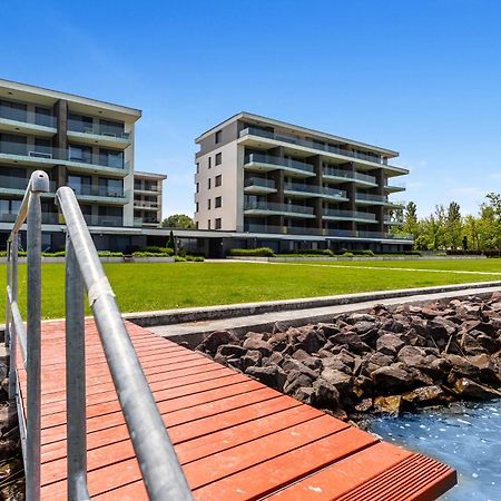 Lake Side Luxury Steps To The Lake Lela - Happy Rentals بالاتوليلّي المظهر الخارجي الصورة
